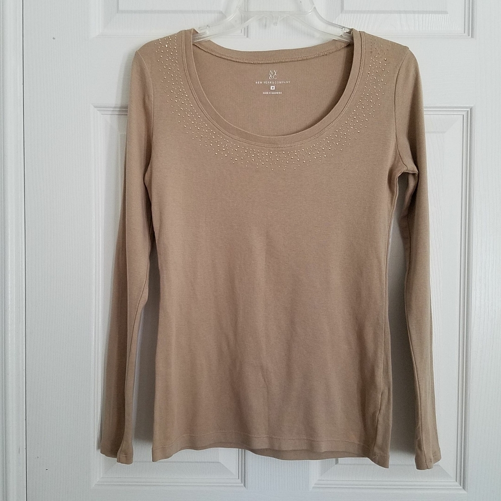 New York & Company Tan Sequined Long Sleeve Top